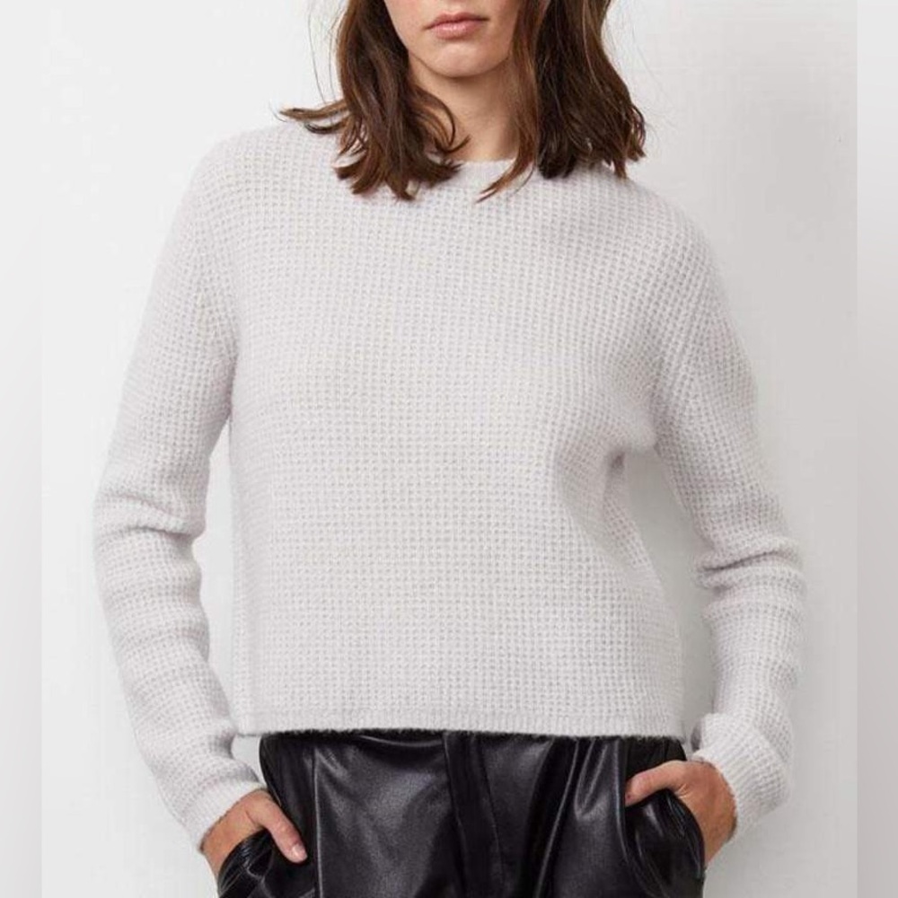 🎯Velvet women’s Nadie Sweater